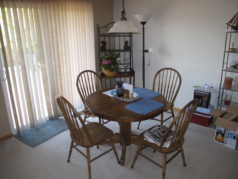diningroom.jpg